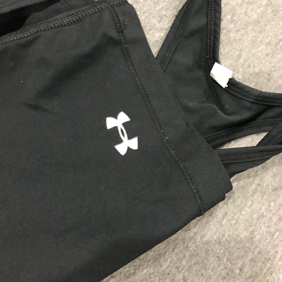 Underarmor tank top - Picture 2 of 3